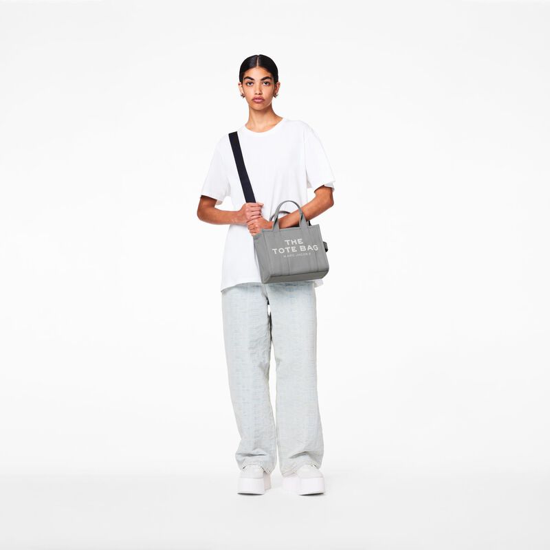 MARC JACOBS The Canvas Small Tote Bag image number 15